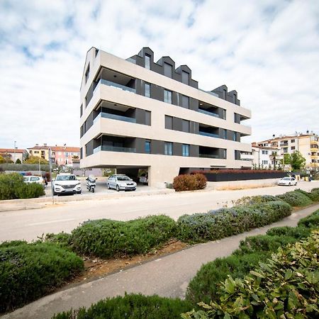 Pr Premium Apartment Rovinj Exteriör bild