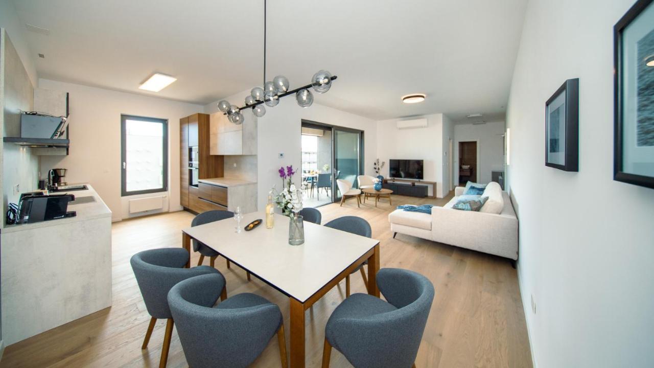 Pr Premium Apartment Rovinj Exteriör bild