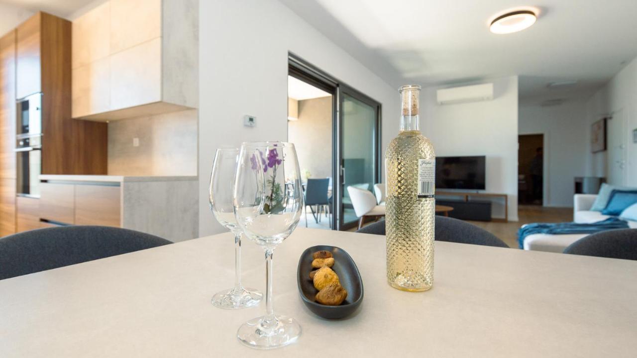 Pr Premium Apartment Rovinj Exteriör bild